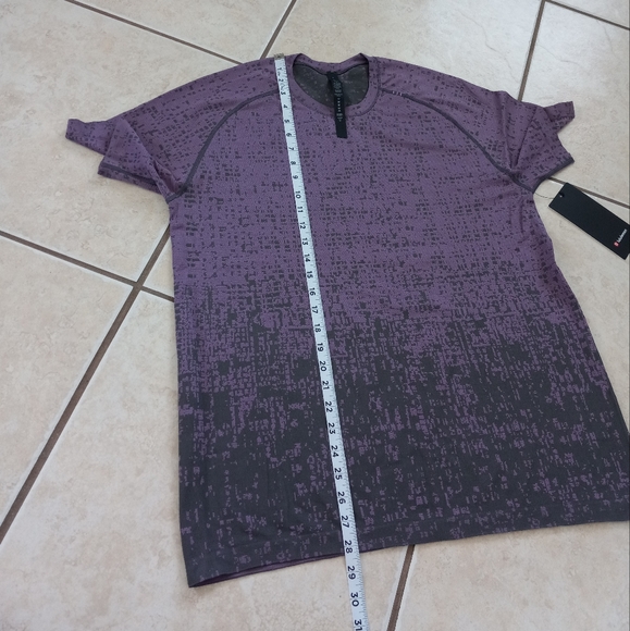 Lululemon Metal Vent Tech Short Sleeve 2.0 Cube Calibrate Purple Blossom L - Picture 8 of 10